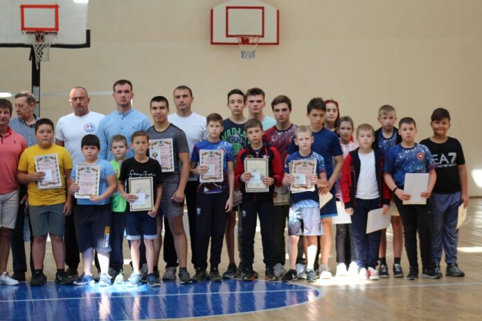 Учебно-тренировочные спортивные сборы прошли в школе № 32