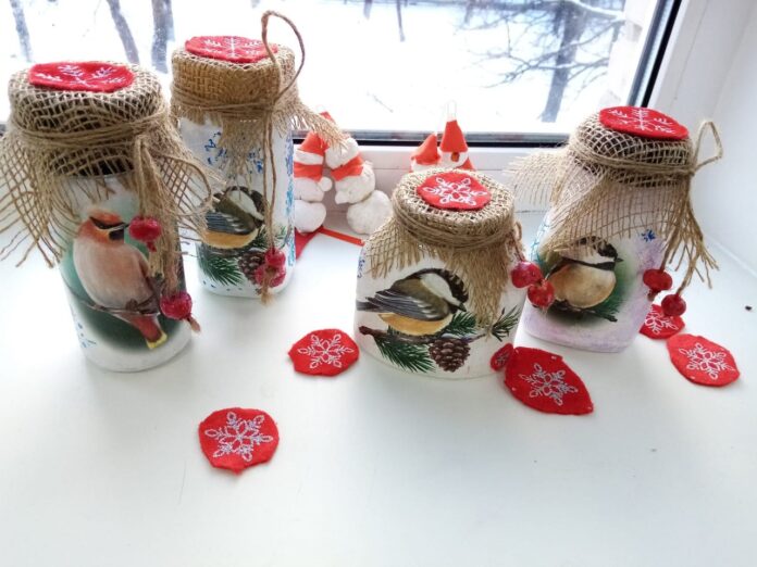 В КДЦ “Южный” прошел новогодний мастер-класс «Зимняя сказка» В КДЦ “Южный” прошел новогодний мастер-класс «Зимняя сказка»