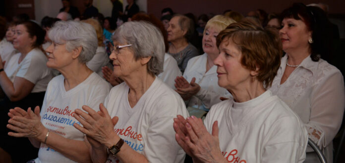 Подольчанам на заметку: “Активное долголетие” с 1 августа возобновились занятия на свежем воздухе