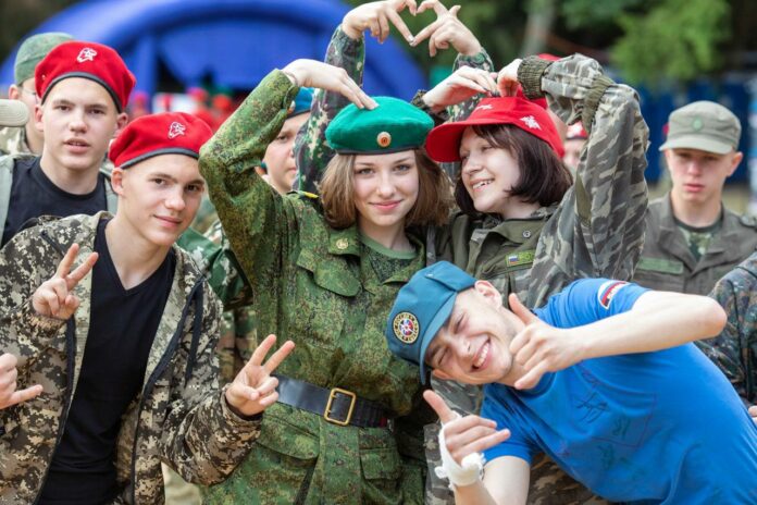 В Подольске состоялись межрегиональные военно-патриотические сборы юнармейцев В Подольске состоялись межрегиональные военно-патриотические сборы юнармейцев