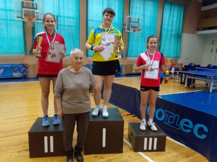 Подольчане участвовали в турнире по настольному теннису памяти Александра Кузнецова