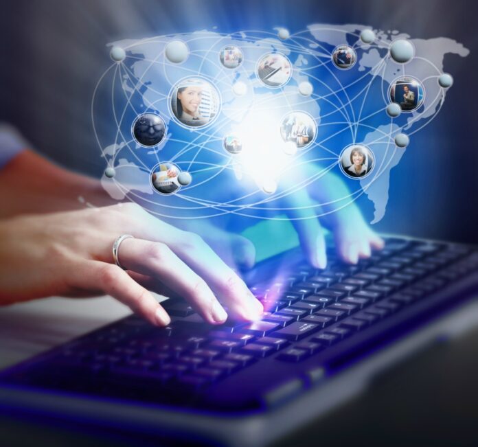 Пользователи и работники Интернет-индустрии празднуют свой профессиональный праздник 30 сентября Пользователи и работники Интернет-индустрии празднуют свой профессиональный праздник 30 сентября