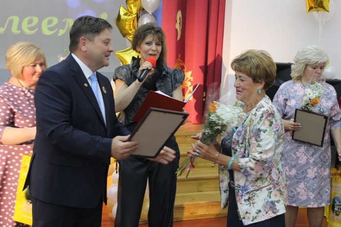 Торжественное мероприятие, посвященное 50-летнему юбилею Климовского дома-интерната для престарелых и инвалидов