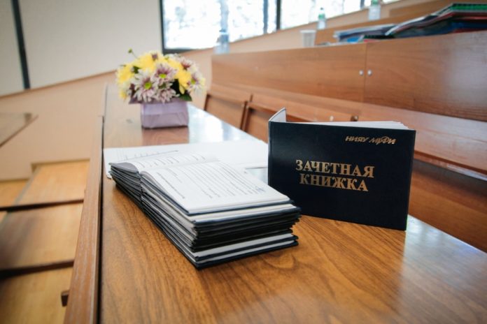 Сотрудники ЗиО‑Подольск защитили магистерские диссертации