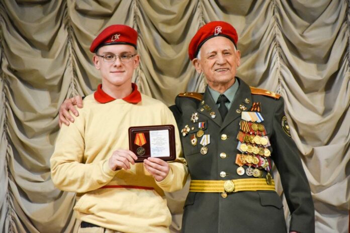 Подольская Юнармия отмечает шестилетие Подольская Юнармия отмечает шестилетие