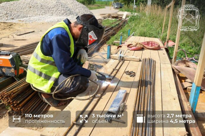 Плотину в деревне Бережки капитально ремонтируют