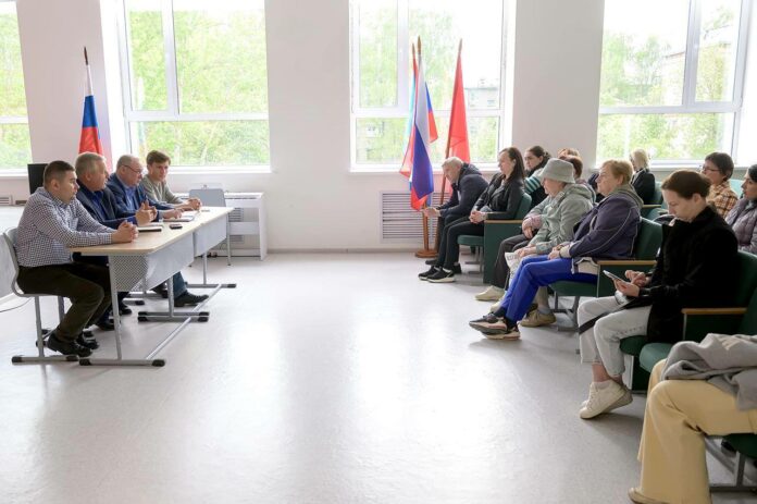 Вопросы модернизации системы водоснабжения Южного обсудили с жителями в Подольске