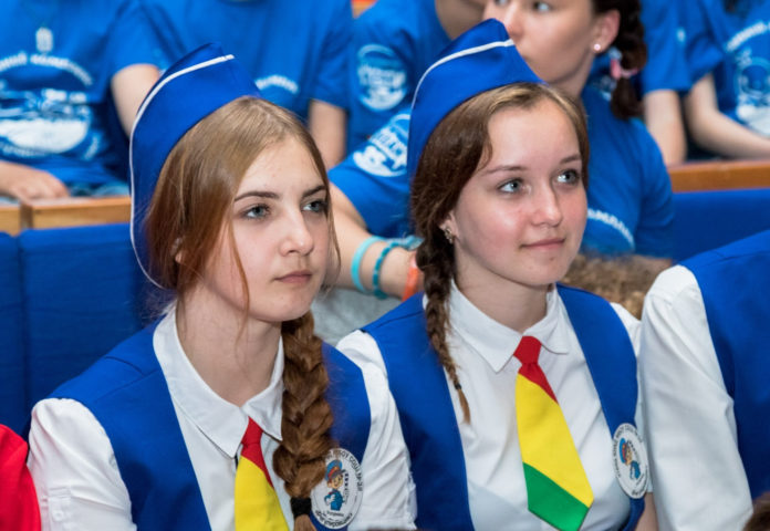 Информируем подольчан: в Минпросвещения России обсудили профилактику детского дорожно-транспортного травматизма Информируем подольчан: в Минпросвещения России обсудили профилактику детского дорожно-транспортного травматизма