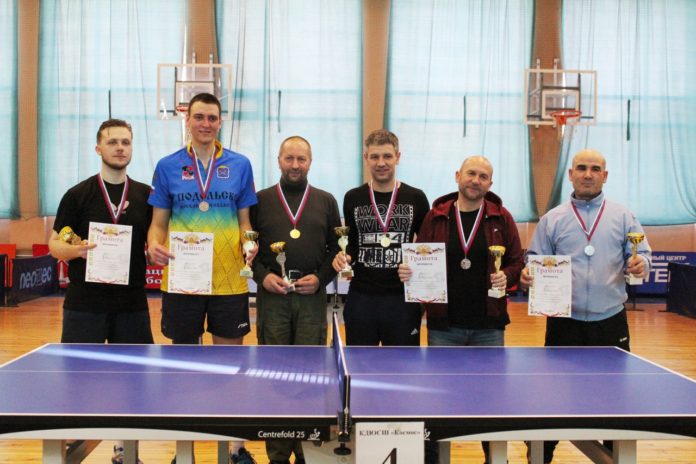Жители из Подольска завоевали призовые места на открытом первенстве по настольному теннису