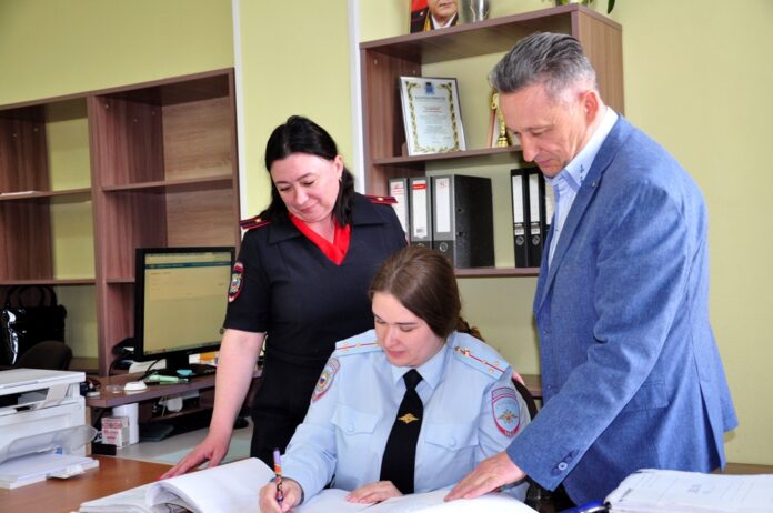 Председатель Общественного совета при УМВД России по г.о. Подольск проверил службу участковых уполномоченных полиции