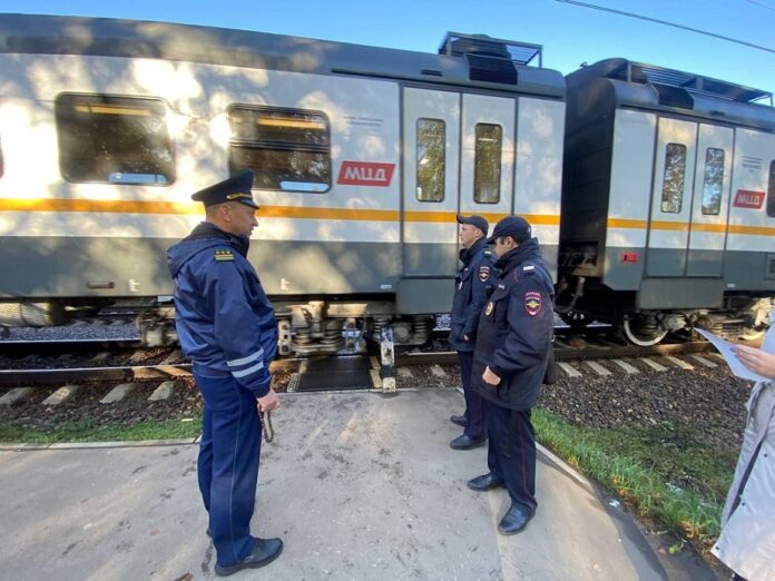 Рейд по профилактике и предупреждению несчастных случаев на ж/д прошел в Подольске на ст.... Рейд по профилактике и предупреждению несчастных случаев на ж/д прошел в Подольске на ст....