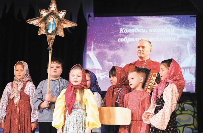 «Веснушки» пропели колядки «Веснушки» пропели колядки