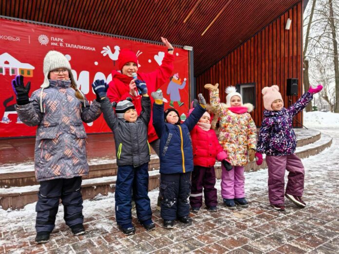 Веселые игры и затеи проводят для детей в парках Подольска  Веселые игры и затеи проводят для детей в парках Подольска