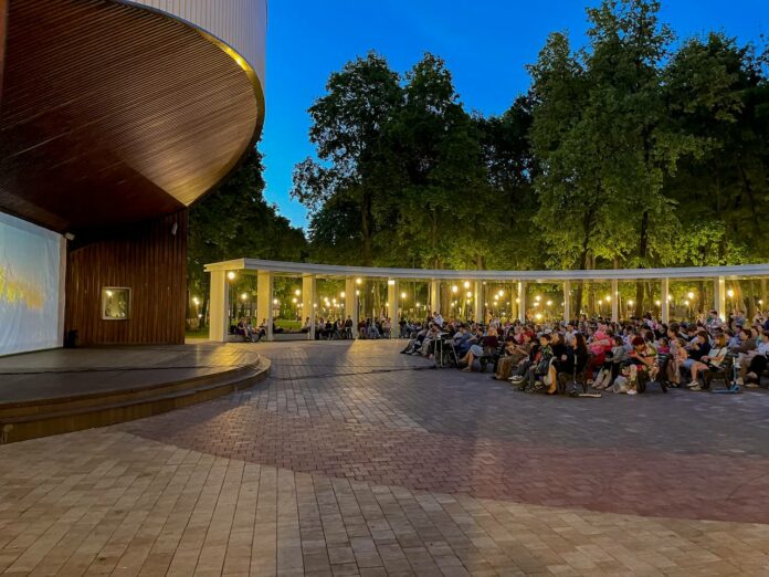 В Подольске начался ежегодный областной фестиваль «КиноПарк» В Подольске начался ежегодный областной фестиваль «КиноПарк»