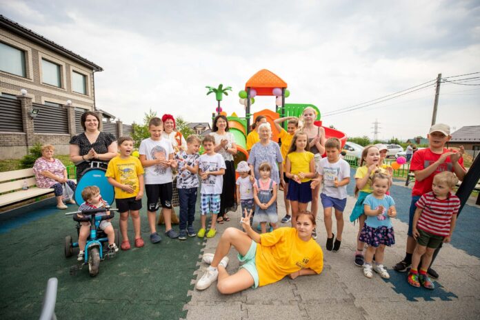 Детская площадка для подольских ребят Детская площадка для подольских ребят