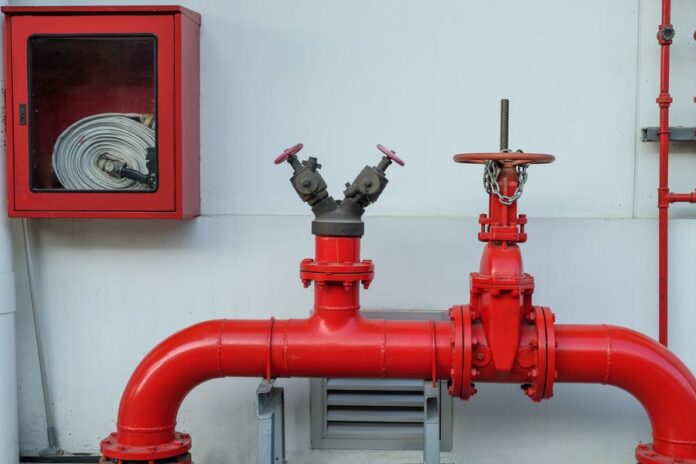 Осенняя проверка противопожарного водоснабжения завершилась в Подольске