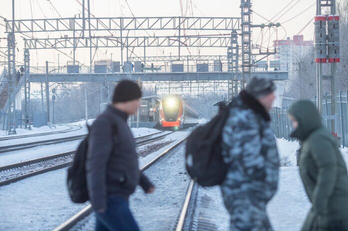 Как правильно переходить железнодорожные пути Как правильно переходить железнодорожные пути