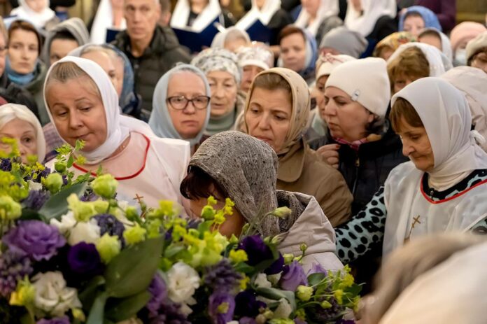 В Троицком соборе Подольска можно поклониться Казанской иконе Божией Матери В Троицком соборе Подольска можно поклониться Казанской иконе Божией Матери