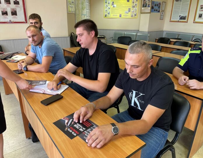 В отделе Госавтоинспекции г.о. Подольск состоялась рабочая встреча с представителями владельцев автомобильных дорог В отделе Госавтоинспекции г.о. Подольск состоялась рабочая встреча с представителями владельцев автомобильных дорог