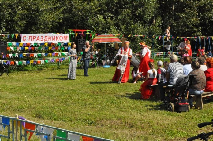 Семейный праздник Семейный праздник