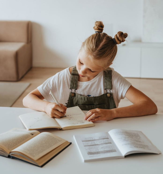 Юные подольчане могут принять участие в конкурсе поэтов Юные подольчане могут принять участие в конкурсе поэтов