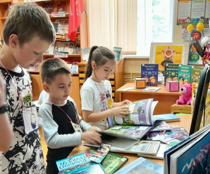 В Центральной детской библиотеке Подольска проходят творческие мастер-классы В Центральной детской библиотеке Подольска проходят творческие мастер-классы