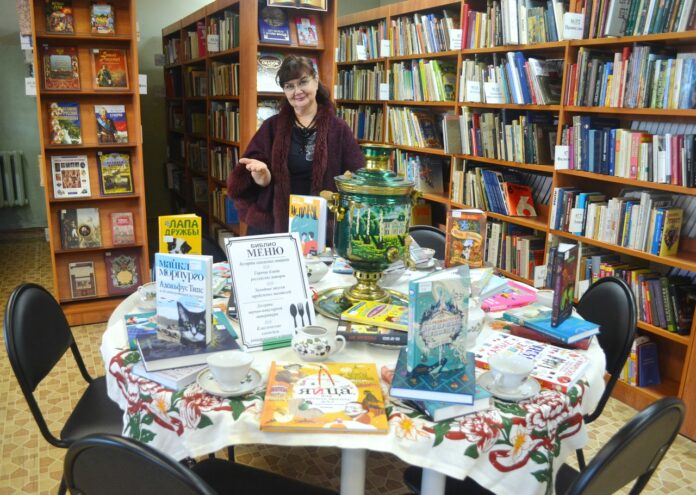 «Шведский стол» для книгочеев организовали в подольской библиотеке № 2 «Шведский стол» для книгочеев организовали в подольской библиотеке № 2