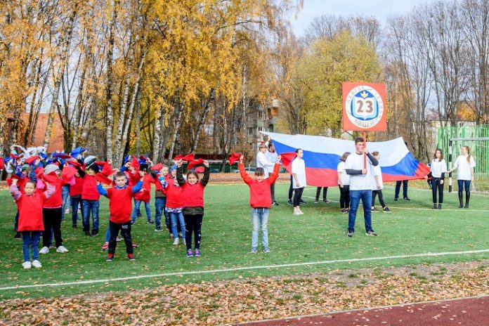 Развивая ученика, развиваем общество