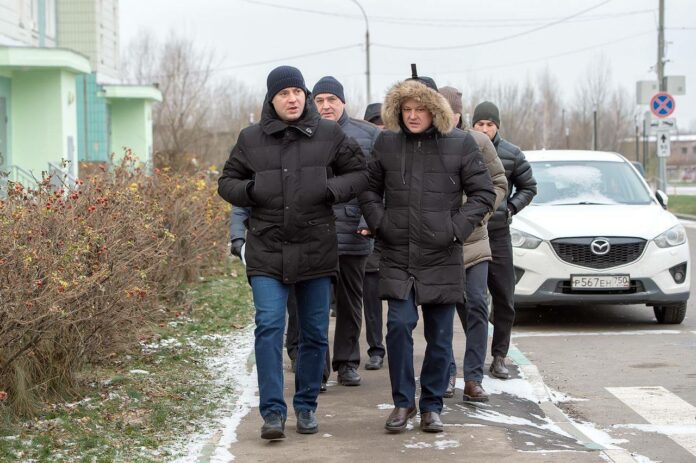 Содержание территорий Кузнечиков проверил и. о. главы Подольска Содержание территорий Кузнечиков проверил и. о. главы Подольска