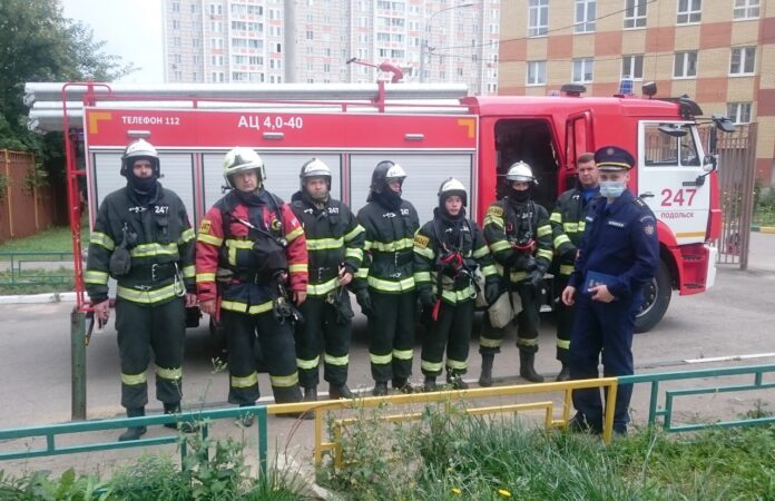 Пожарные 247 части Подольска устранили пожар в школьной столовой