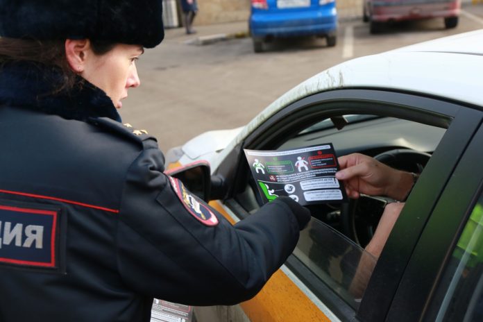 В Большом Подольске прошел рейд по выявлению водителей, нарушающих правила перевозки детей В Большом Подольске прошел рейд по выявлению водителей, нарушающих правила перевозки детей