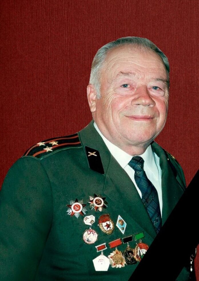 Посвящается памяти Евгения Григорьевича Поздняка Посвящается памяти Евгения Григорьевича Поздняка