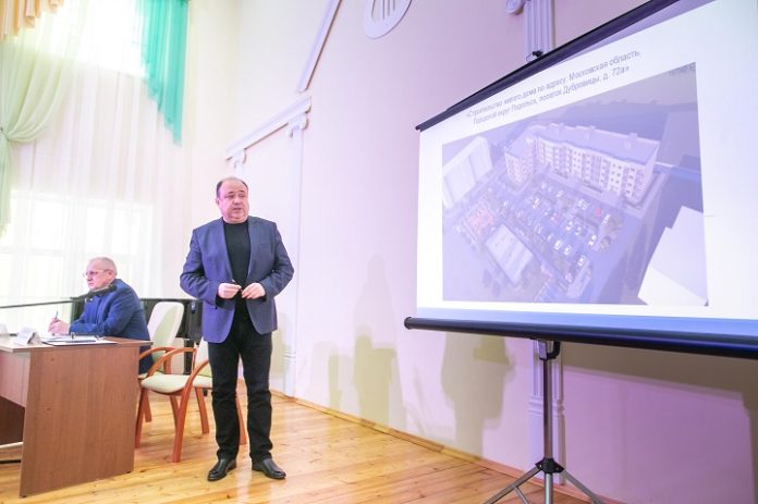 Жители аварийных домов ждут переселения Жители аварийных домов ждут переселения