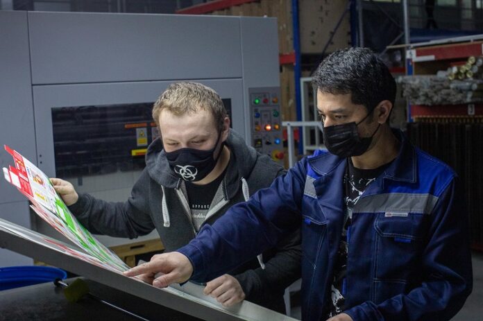 На предприятиях Большого Подольска продолжается контроль за соблюдением мер безопасности в период COVID-19