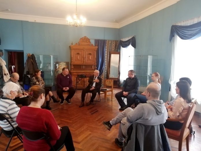 Жителей Большого Подольска приглашают на очередное занятие в Школе творчества 14 марта Жителей Большого Подольска приглашают на очередное занятие в Школе творчества 14 марта