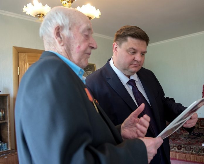 Николай Пестов побывал в гостях у участника Великой Отечественной войны Григория Александровича Михайлова