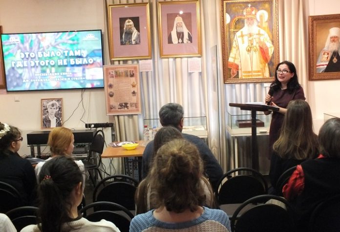 Он писал стихи и сказки Он писал стихи и сказки