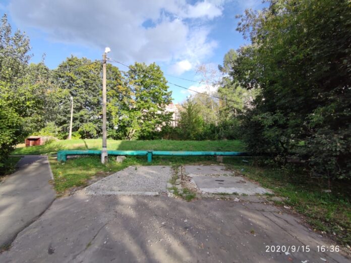 Демонтаж незаконных строений продолжаются в микрорайоне Климовск Демонтаж незаконных строений продолжаются в микрорайоне Климовск