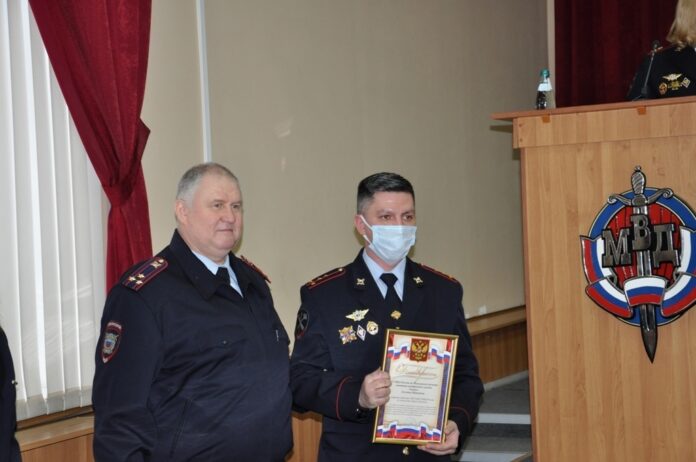 Состоялось оперативное совещание по подведению итогов за 2021 год в УМВД России по городскому...