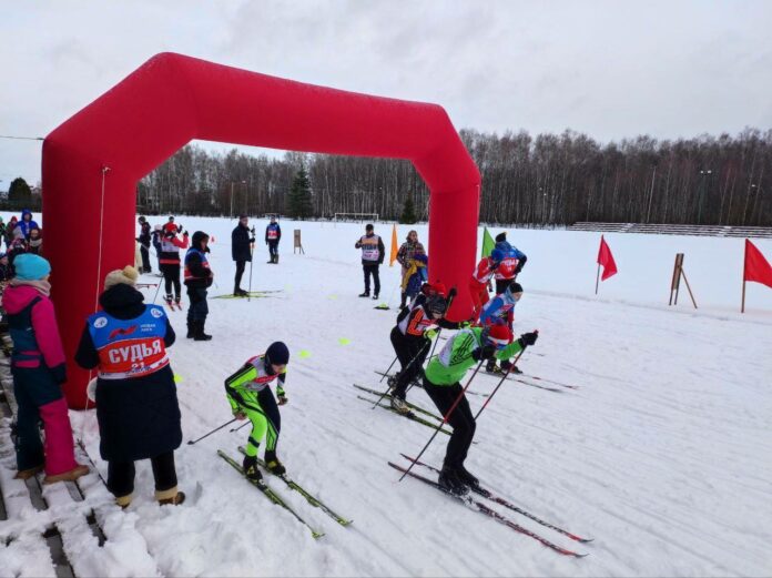 «Семейная лыжня» прошла на стадионе «Подолье»
