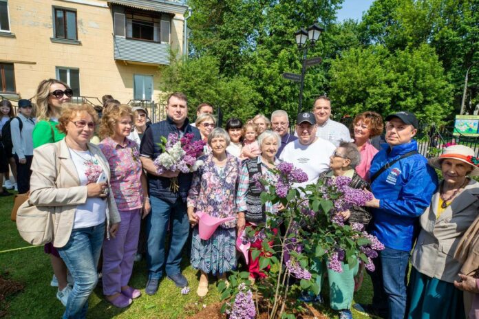 Традиционный «Сиреневый фестиваль» прошел в Подольске Традиционный «Сиреневый фестиваль» прошел в Подольске