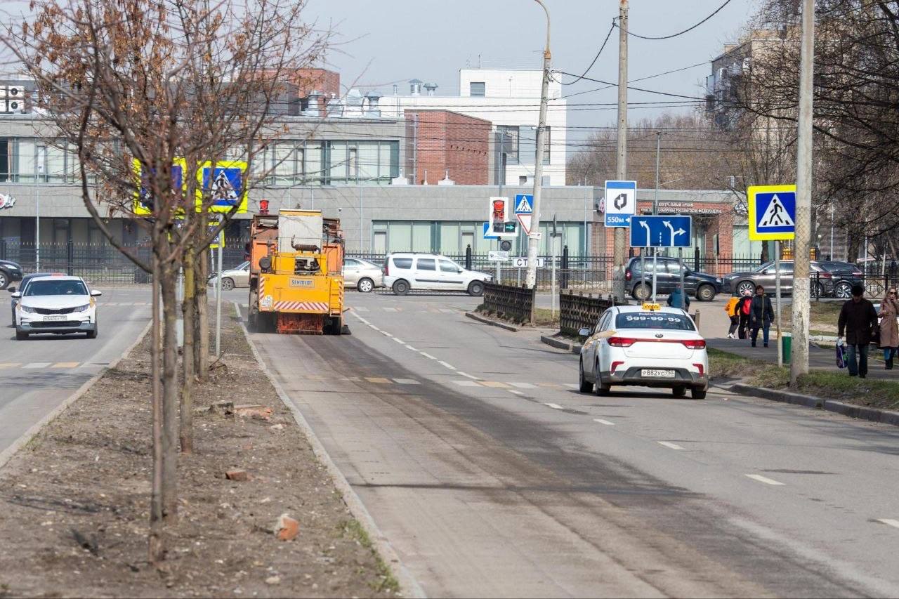 О ремонте элементов дорожной инфраструктуры в Подольске рассказали в Мосавтодоре