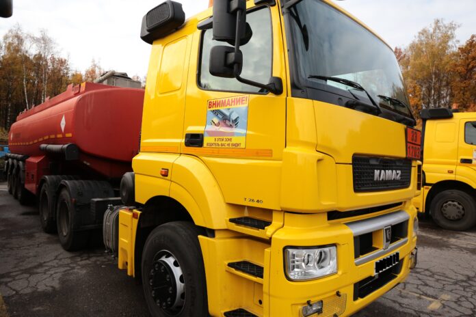 На дорогах Большого Подольска проходит оперативно-профилактический рейд «Опасный груз» На дорогах Большого Подольска проходит оперативно-профилактический рейд «Опасный груз»