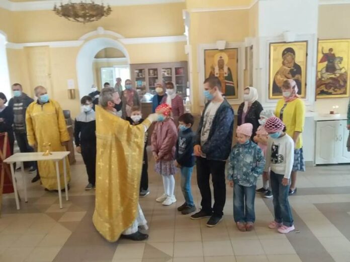 В Ильинском храме отслужили молебен перед началом учебного года