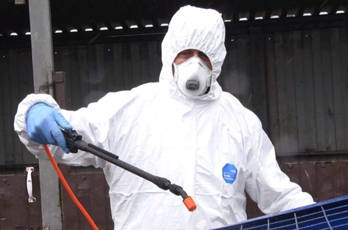 Мусоросборочные площадки в Подольске дезинфицируют