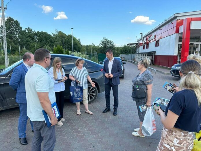 Депутат Горсовета провел встречу с жителями поселка Поливаново Депутат Горсовета провел встречу с жителями поселка Поливаново