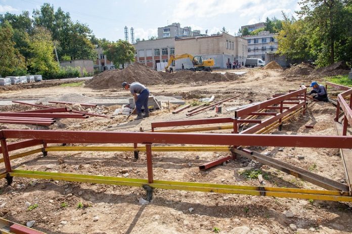 Лекторий на открытом воздухе будет в школе  №18 имени Подольских курсантов