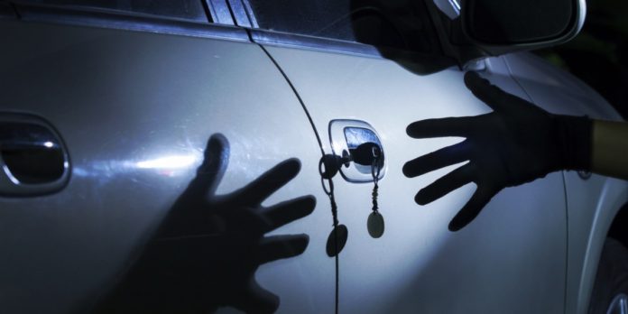 В Подольске силами сотрудников полиции был задержан подозреваемый в краже из автомобиля