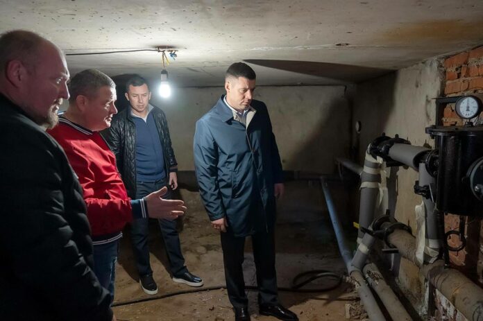 Глава Подольска проверил подачу тепла в многоквартирные дома 