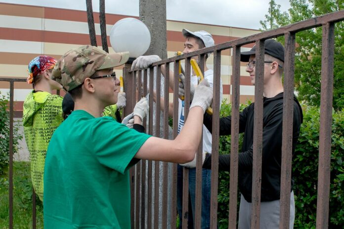 Этим летом в трудовых бригадах будут работать более 250 подольских ребят